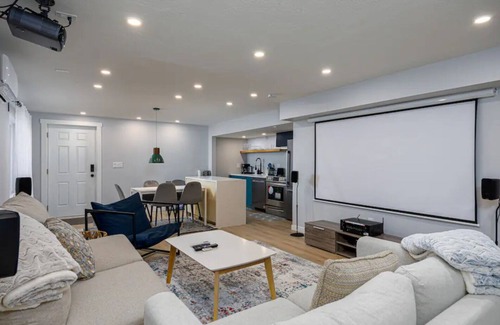Salt Lake City Apartment | 2BR 2BA - Remodeled Gem Near Airport & Mins to DTnn