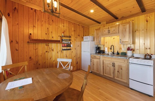 West Beach Cabin | 2BR Cabin on Epic west-facing beach with sunset views!