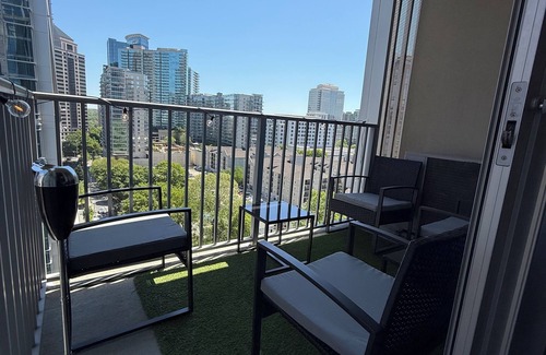 Midtown Condo | 2BR Chocolate Themed Condo! King Bed & Free Parking! Balcony w/City View!