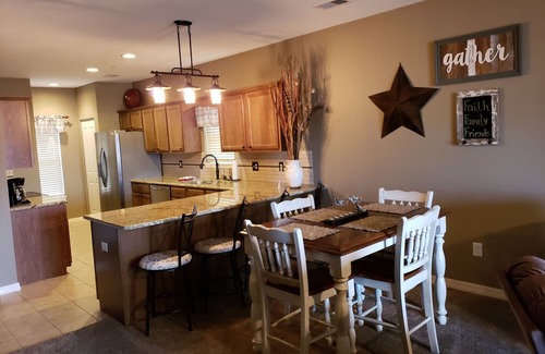 Branson Condo | 2BR Condo @ Thousand Hills! Great views and value! Close to strip! Elevator!