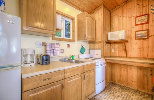 West Beach Cabin | 2BR Deluxe Beachfront Cabin on walk-out west-facing beach!