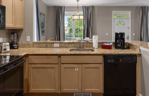 Ocean Ridge Condo | 2br Deluxe Condo Family Fun w/Beach, Pool and Golf