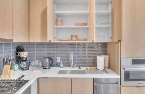 Downtown Washington D.C. Apartment | 2BR Fully Furnished Apt in Logan Circle