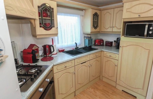 Carnbrea Cabin | 2br-garden-freeparking-charitydonation