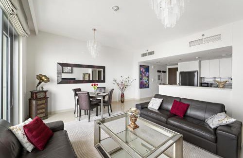 Dubai House | 2BR Harbour Views T1, Creek View
