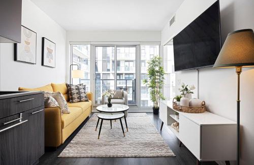 Garden District Apartment | 2br Luxury & Modern Suite 5 Minutes from Eaton Center