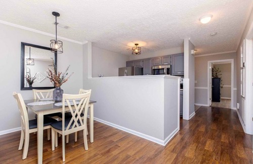 Warner Robins House | 2BR Townhouse | Pet Friendly | Fully Fenced