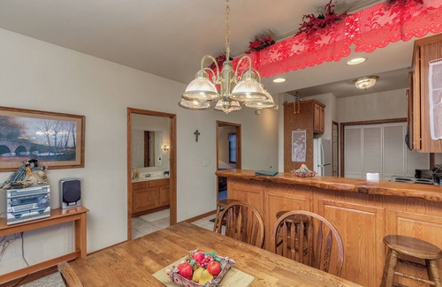 Indian Point Condo | 2BR Village At Indian Point 601 near SDC-Free Tickets Daily up to $500 Value