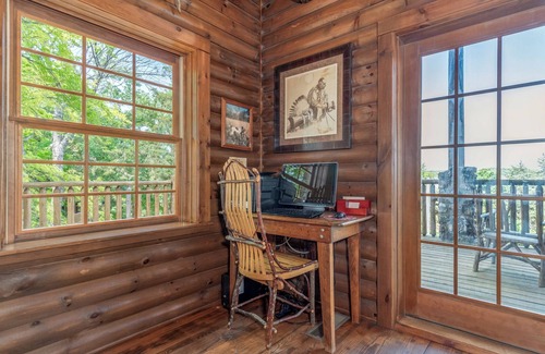 Indian Point Condo | 2BR Village At Indian Point 901 near SDC-Free Tickets Daily up to $500