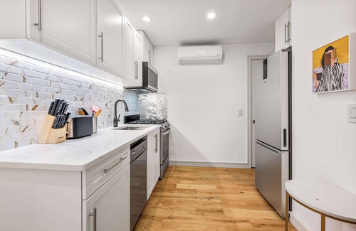 Kips Bay Apartment | 2BR with 2 full baths, walk anywhere