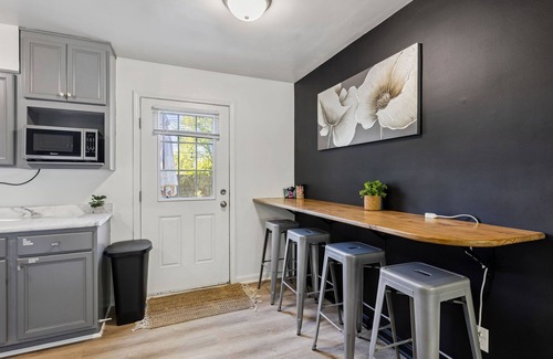 Parma Heights House | 2BR with Private Hot Tub