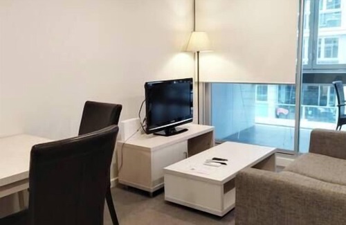 Adelaide Central Business District Apartment | 2BRs Apartment on Balfours | Free WI-FI