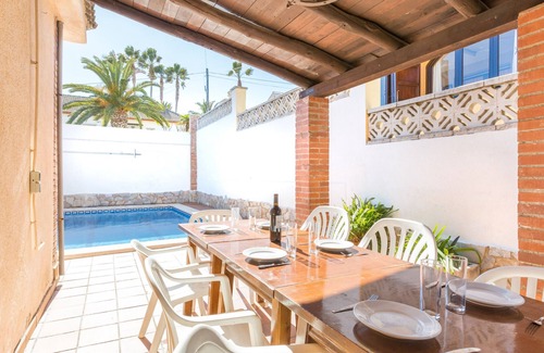 Blanes Villa | 2DP01 - Cozy 4 bedroom house with garden and private pool located near the beach