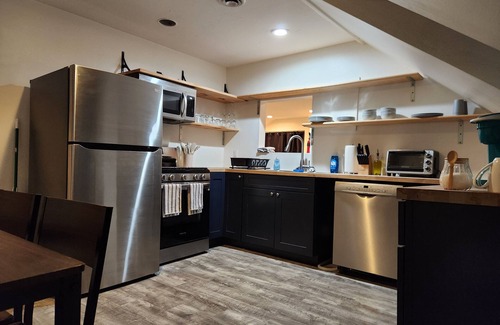 Johnson Apartment | 2nd Floor Apartment in Johnson