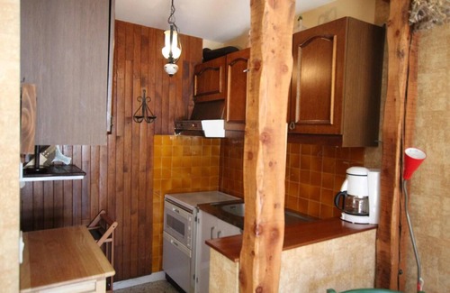 Montgenevre Apartment | 2nd floor, view mountain, balcony, tv, ski locker, 28m², Montgenèvre