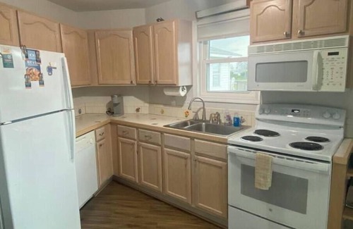 North Topsail Beach House | 2nd row, beach access, pet friendly w/fenced yard