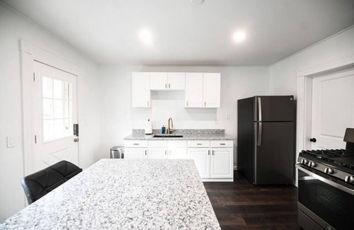 Ansonia Apartment | 2R · Renovated brand new 2BR listing