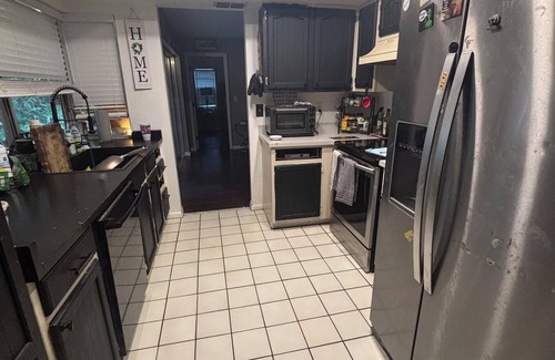 Sun 'N Lake House | 3/2 home in tranquil Sebring with AC, and close to beautiful Lake Jackson!