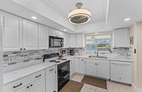 Gulf Harbors House | 3/2 Waterfront Canal Home w/Private Pool, Kayaks, Gulf Access, Dock, Fishing, Dolphins