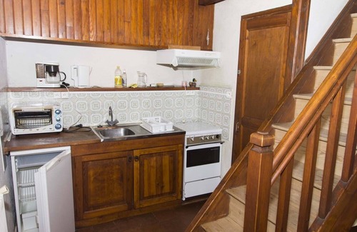 Peyre-en-Aubrac House | 3/4 pers rental in Grandviala