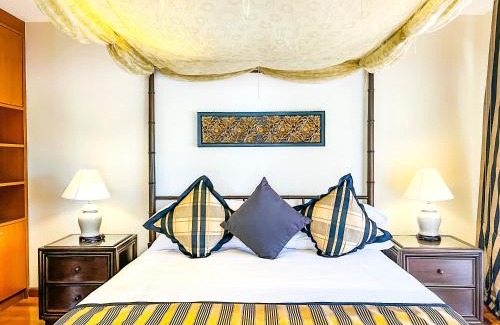 Choeng Thale Villa | 3-4BR Laguna Phuket Golf Course Villa with Pool & Jacuzzi