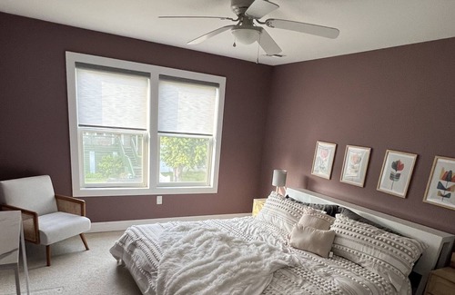 Keansburg House | 3.5 blocks to beach Heated pool and spa Great for families and kids Sleeps 15