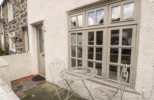Llanfairfechan House | 3 Alma Terrace