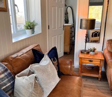 Pontsticill House | 3 - Beacons National Park, Start of your next adventure!