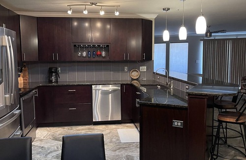 Camdenton Condo | 3 Bed/3 Bath Waterfront Condo w/Slip- Clearwater Condos