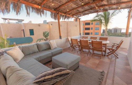Cabo Bello House | 3 Bed 4 bath Ocean View with Heated Pool.