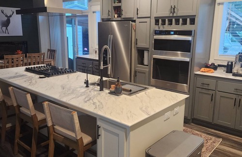Placerville House | 3-bed home in placerville/pollockpines with AC, WiFi, fitness room with sauna