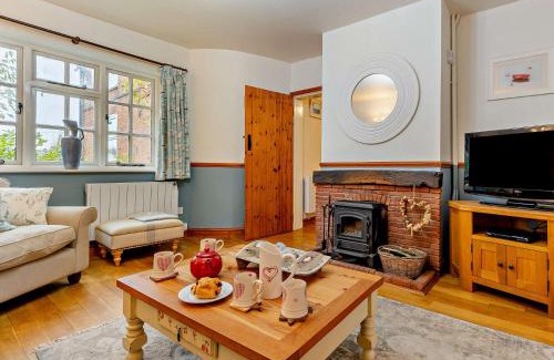 Aldborough House | 3 Bed in Aldborough 85528