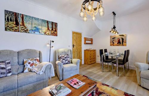 Aldwick House | 3 Bed in Aldwick 83115