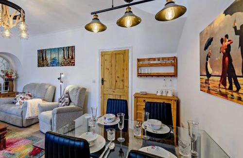 Aldwick House | 3 Bed in Aldwick 83115