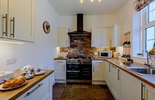 Aldwick House | 3 Bed in Aldwick 83115