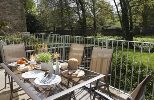 Bedale House | 3 Bed in Bedale G0095