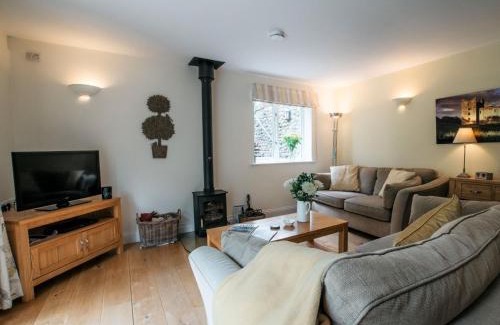Bedale House | 3 Bed in Bedale G0095