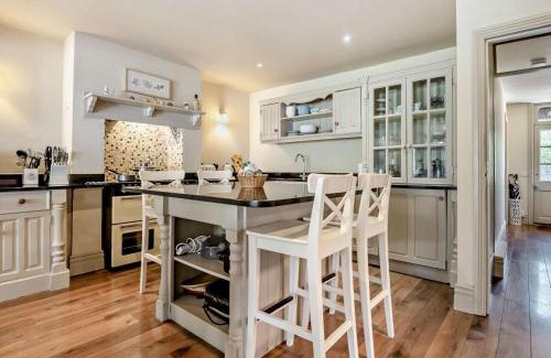New Forest District House | 3 Bed in Brockenhurst NFL92