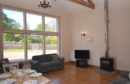 Rickford House | 3 Bed in Cheddar 58129