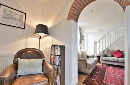Sandgate House | 3 Bed in Folkestone 75607