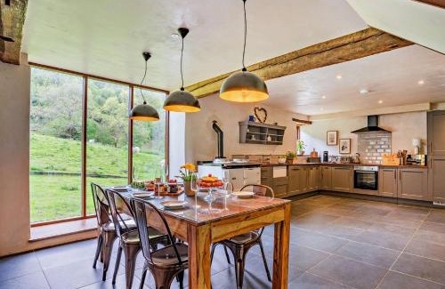 Abergavenny House | 3 Bed in Govilon 59730