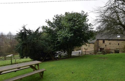 Hope Valley House | 3 Bed in Hope PK432