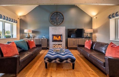 Hereford House | 3 Bed in Madley 83659