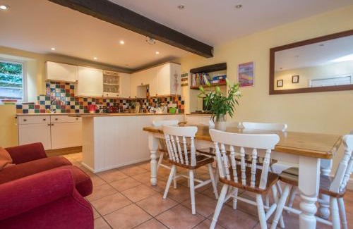 Holworth House | 3 Bed in Osmington DC053