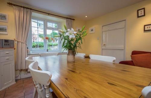 Holworth House | 3 Bed in Osmington DC053