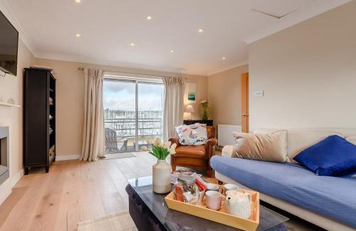 Turnchapel House | 3 Bed in Plymouth 45208