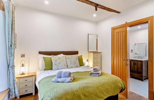 Settle House | 3 Bed in Settle 76650