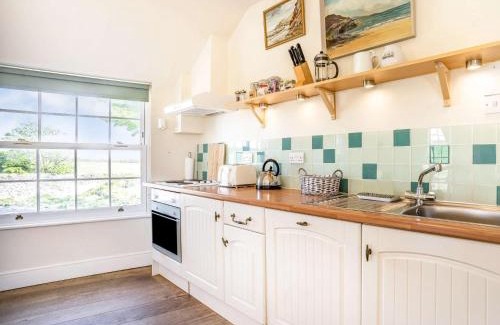 Southerndown Apartment | 3 Bed in Southerndown 57715