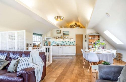 Southerndown Apartment | 3 Bed in Southerndown 57715