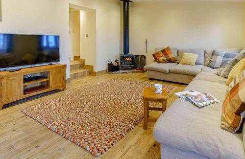 Usk House | 3 bed in Usk 87286